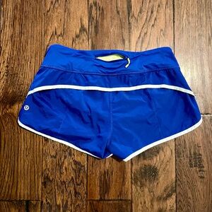 Lululemon Speed Up Short 2.5 inch Size 6